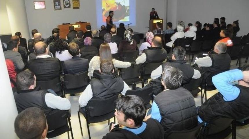 Binted Ve Merinos Akkm Personeline &lsquo;yangın Eğitimi&rsquo;