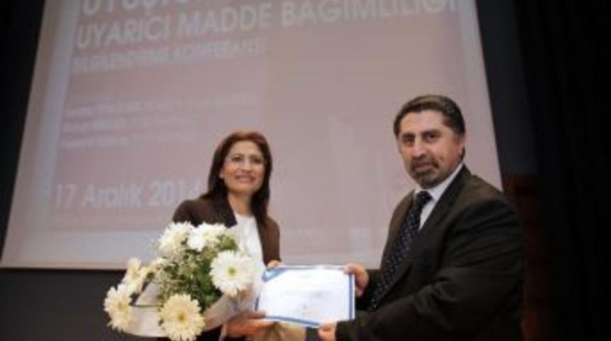 Narkotik Eğitmeninden Uyarı: Bir Kereden Birşey Olur&rsquo;&rsquo;