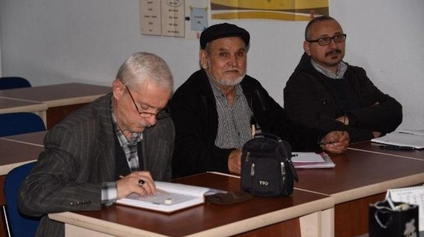 Aliağa&rsquo;da Osmanlıca Dersleri