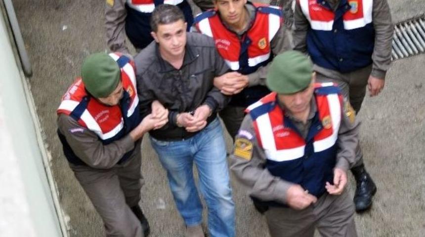 Cinayet Zanlıları Birbirlerini Su&ccedil;ladı