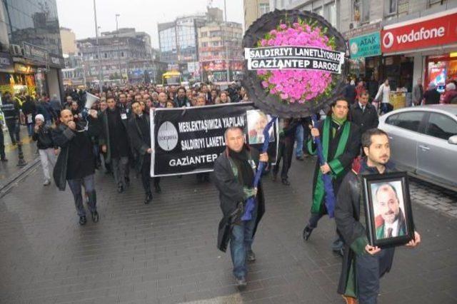 Gaziantep'te Avukatlardan Yürüyüş