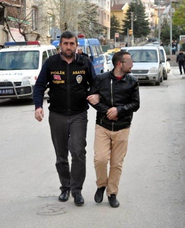 Eskişehir’de Fuhuş Operasyonu: 4 Gözaltı