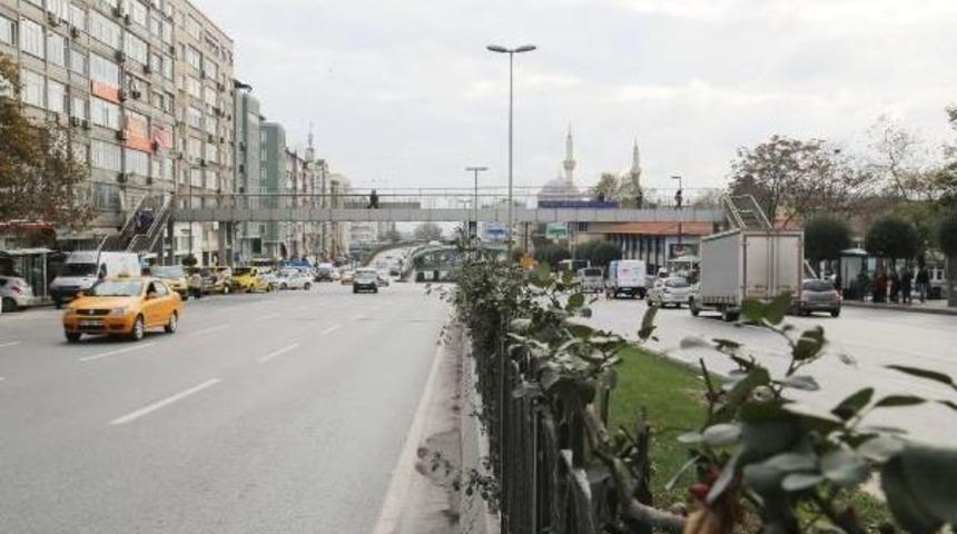 Pertevniyal Yaya &Uuml;st Ge&ccedil;idi Kaldırılıyor