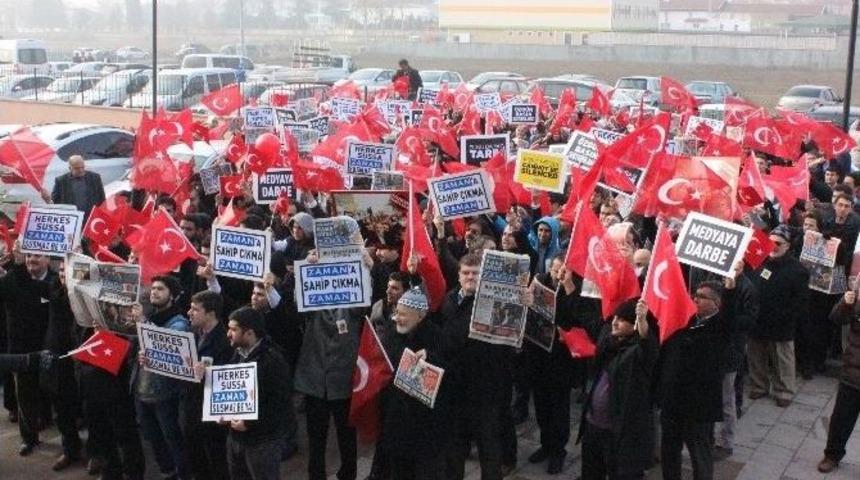Edirne&rsquo;de Zaman Gazetesi Okuyucularından D&uuml;d&uuml;kl&uuml; Protesto