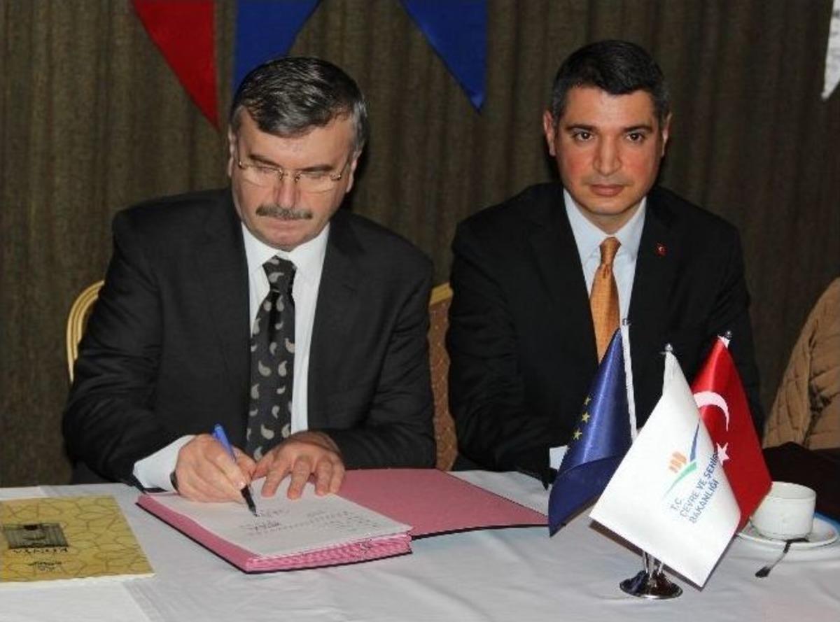 Konya Katı Atık Y&ouml;netimi Projesi&rsquo;nde İmzalar Atıldı