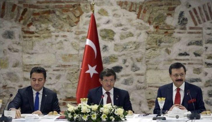 Davutoğlu, İşadamları İle Yemekte Buluştu G1