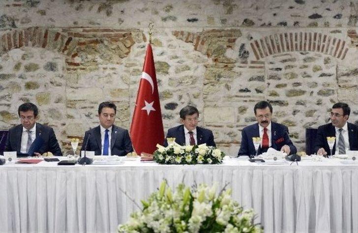 Davutoğlu, İşadamları İle Yemekte Buluştu G2