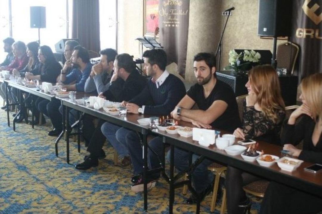 Eski Sevgiliyi Unutmanın 10 Yolu Filmi Ak&ccedil;akoca&rsquo;da &Ccedil;ekilecek
