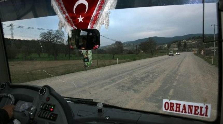 (&ouml;zel Haber) Bu Yola Atılan Asfalt Milli Serveti Yok Ediyor