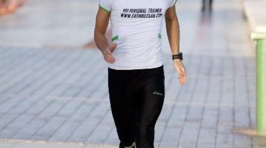 (&ouml;zel Haber) İşine &ldquo;koşa Koşa&rdquo; Gidiyor