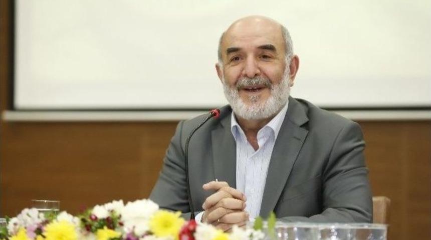 Gazeteci- Yazar Taşgetiren, T&uuml;rkiye&rsquo;yi Anlattı