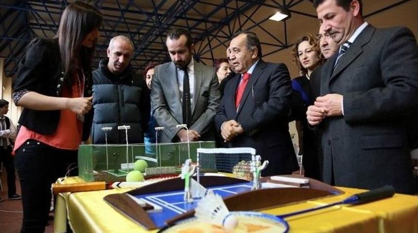 C&uuml;&rsquo;de &lsquo;materyal Tasarım Sergisi&rsquo; A&ccedil;ıldı