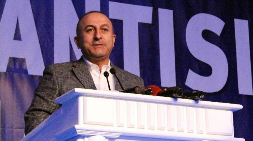 Dışişleri Bakanı Mevl&uuml;t &Ccedil;avuşoğlu: "zirve Denince Akla T&uuml;rkiye Gelir"