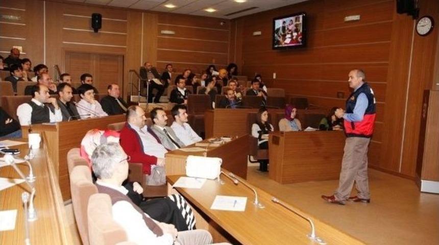 B&uuml;y&uuml;kşehir &Ccedil;alışanlarına Afet Eğitimi Verdi