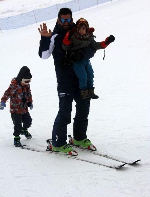 Paland&ouml;ken Kayak Merkezi Yılbaşına Hazır 2