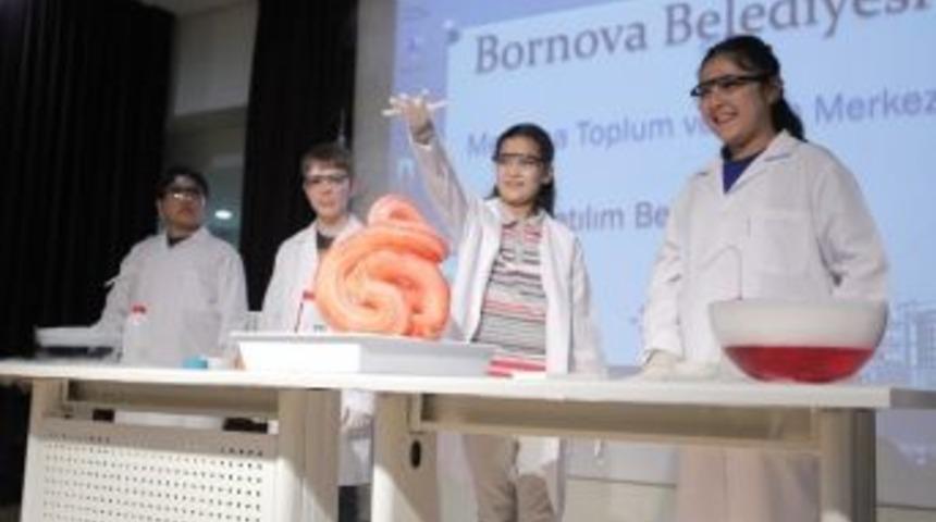 Bornova Belediyesi &Ccedil;ocuklara Bilimi Sevdiriyor