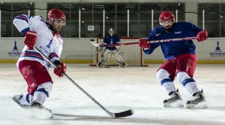 Buz Hokeyinde B&uuml;y&uuml;k &Ccedil;ekişme Yarın Başlıyor