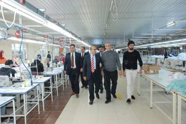 Vali Demirtaş: &ldquo;m&uuml;teşebbislere Kapımız Da, G&ouml;nl&uuml;m&uuml;z De A&ccedil;ıktır&rdquo; 1