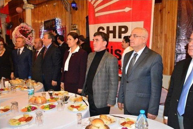 Chp Akhisar Teşkilatı Dayanışma Gecesinde Buluştu 1