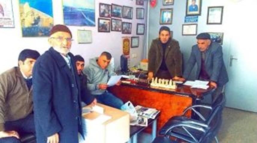 Muhtarlar Ziraat Odası İ&ccedil;in Oy Kullandı