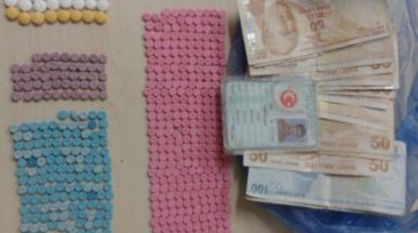 Tezgahı İ&ccedil; &Ccedil;amaşırında A&ccedil;mış