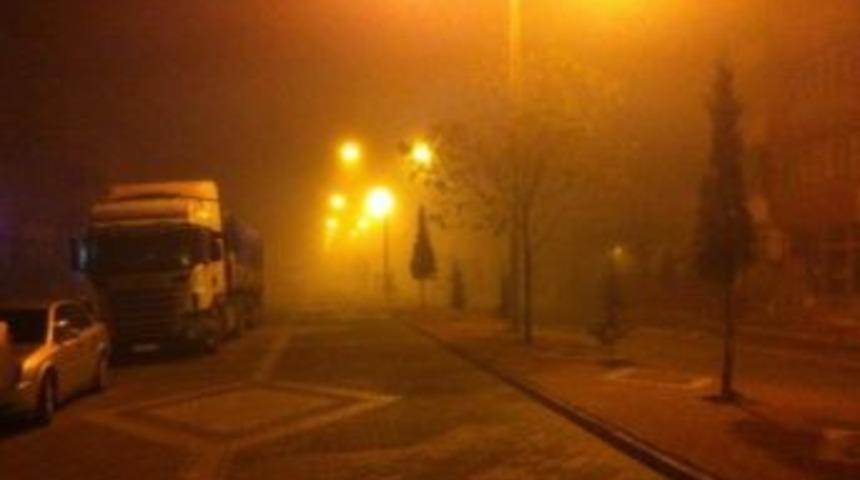 Cihanbeyli&rsquo;de Etkili Olan Sis Hayatı Olumsuz Etkiledi