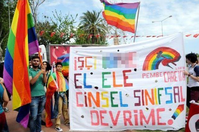 Homofobi Ve Transfobi Seminerinde Gezi Övgüsü