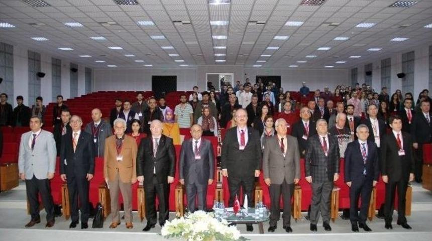 &ldquo;b&uuml;y&uuml;k Kentlerin En B&uuml;y&uuml;k Sorunu &Ccedil;arpık Kentleşme&rdquo;