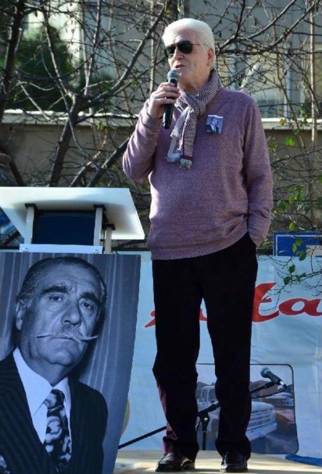 Yeşil&ccedil;am ın B&uuml;y&uuml;k &Ccedil;ınarı Hulusi Kentmen Anıldı 3