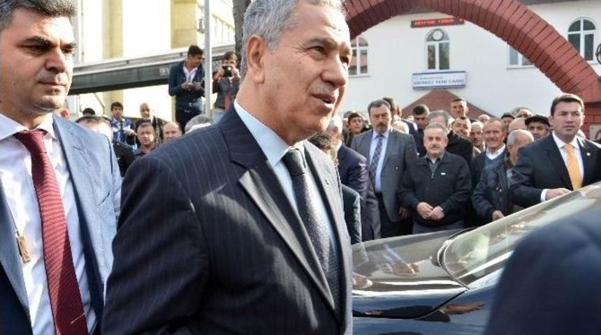 Başbakan Yardımcısı B&uuml;lent Arın&ccedil; Zonguldak&rsquo;ta