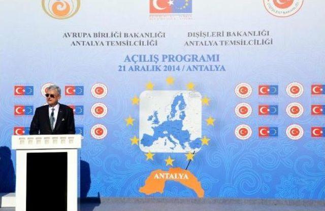 Ab Bakanı Bozkır: Ab Üye Yapmazsa, Türkiye'nin Çok Da Umrunda Olmaz