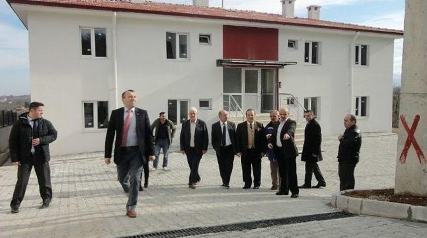 Kaymakam Yıldız Heyelan B&ouml;lgesinde İncelemelerde Bulundu
