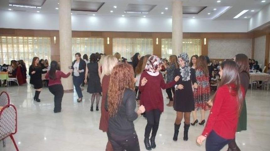 &Ouml;ğrenciler Yararına &Ccedil;ay Partisi D&uuml;zenlendi