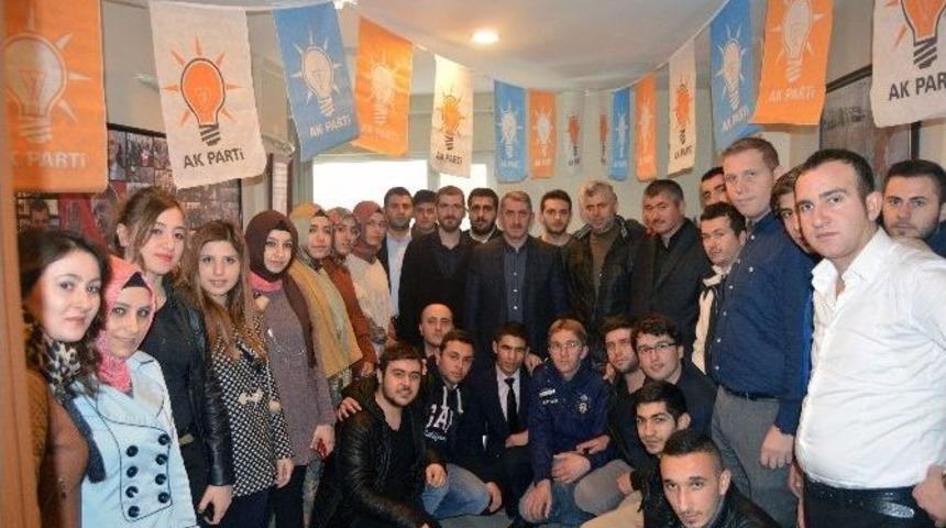 Ak Parti Kadın Ve Gen&ccedil;lik Kolları Delege Se&ccedil;imleri Yapıldı