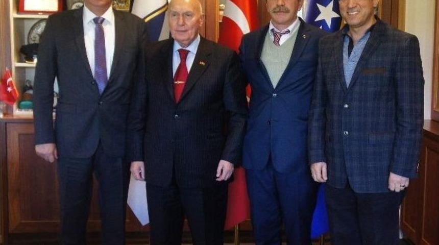 Adnan Bosnalı, Bosna Hersek Fahri Başkonsolosu Baysak’ı Ziyaret Etti