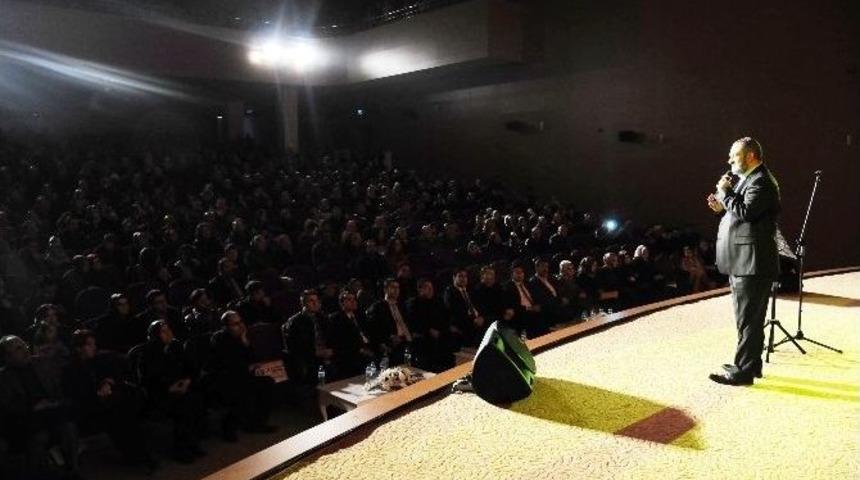 Dursun Ali Erzincanlı, Pursaklar&rsquo;da Şiir Diliyle G&ouml;n&uuml;llere Seslendi