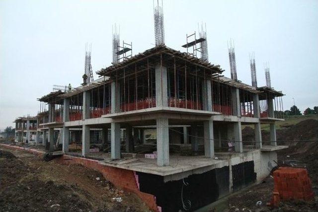 Başiskele Yeni Belediye Binası Yükseliyor