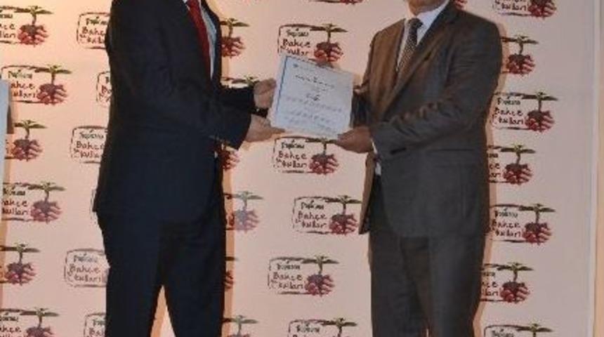 İyi Tarım Uygulamaları Sertifikaları Verildi