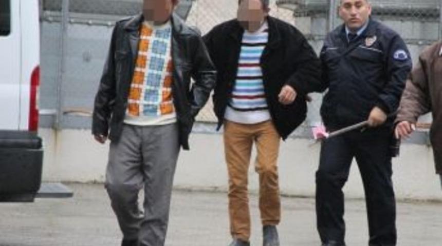 Hırsızlık İddiasına 2 G&ouml;zaltı