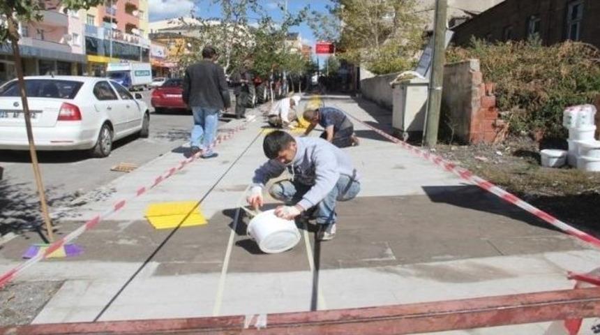 Ardahan Belediyesi&rsquo;nde Engeller Aşılıyor