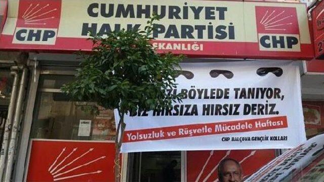 Chp li Gen&ccedil;lerden Maskeli Eylem 1