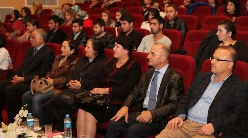 T&uuml;rk K&uuml;lt&uuml;r&uuml;nde M&uuml;zik Ve Aşıklık Geleneği