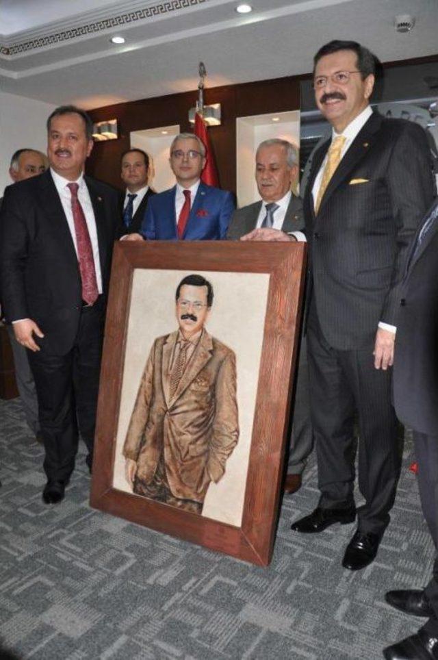 Hisarcıklıoğlu, Ermenek te &Ouml;len 18 Madencinin Yakınlarına Ev S&ouml;z&uuml;n&uuml; Yineledi (2) 2