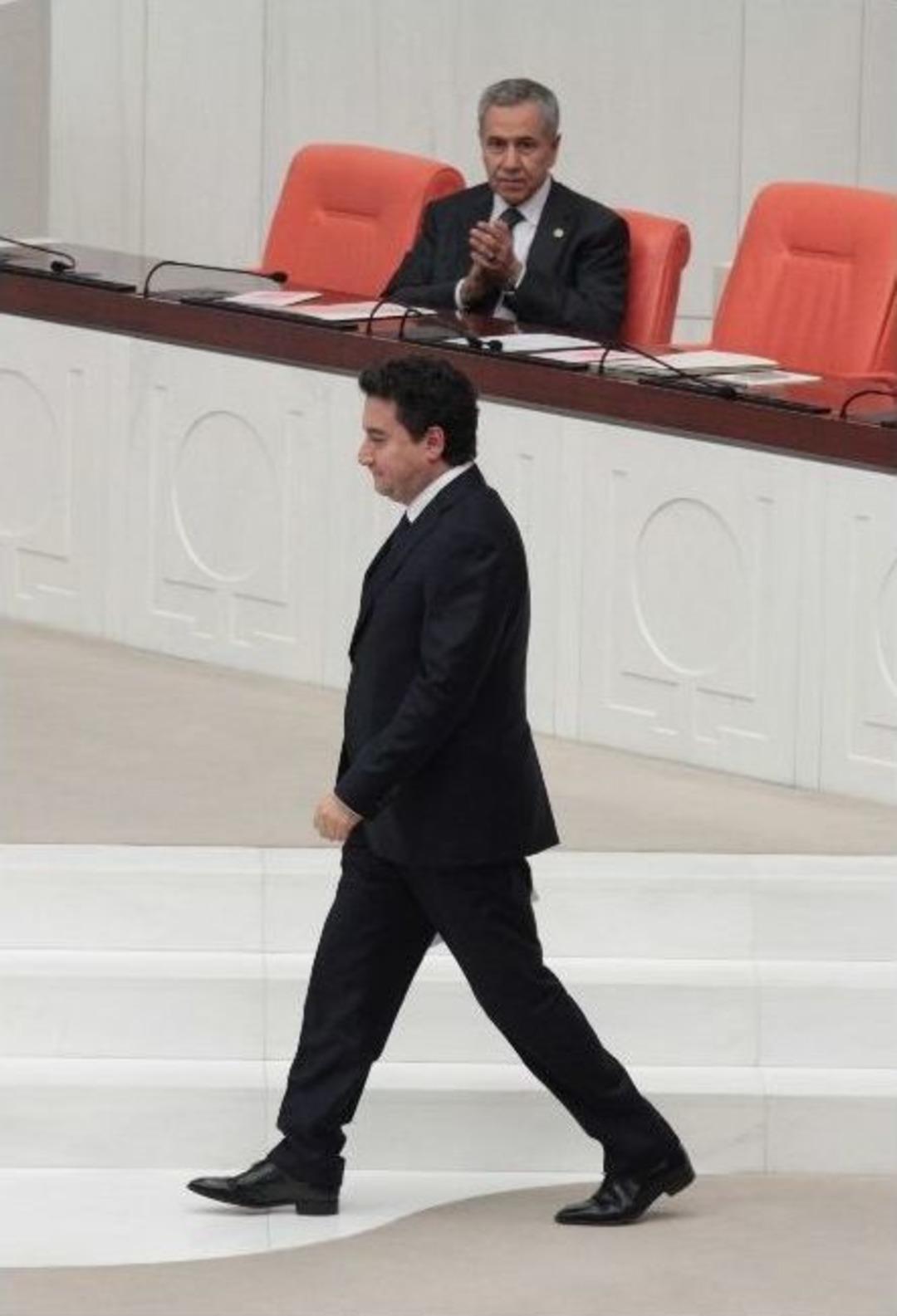 Babacan, Meclis&rsquo;te T&uuml;rkiye Ekonomisinin Durumunu Anlattı