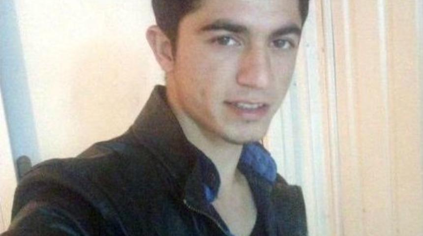 İzine Gelen Asker Yolda Y&uuml;r&uuml;rken Hayatını Kaybetti