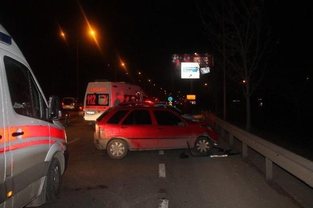 Başkent&rsquo;te Aynı Yerde 4 Kaza: 5 Yaralı