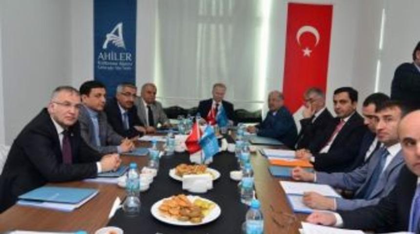 Ahiler Kalkınma Ajansı Y&ouml;netim Kurulu Toplantısı Kırşehir&rsquo;de Yapıldı