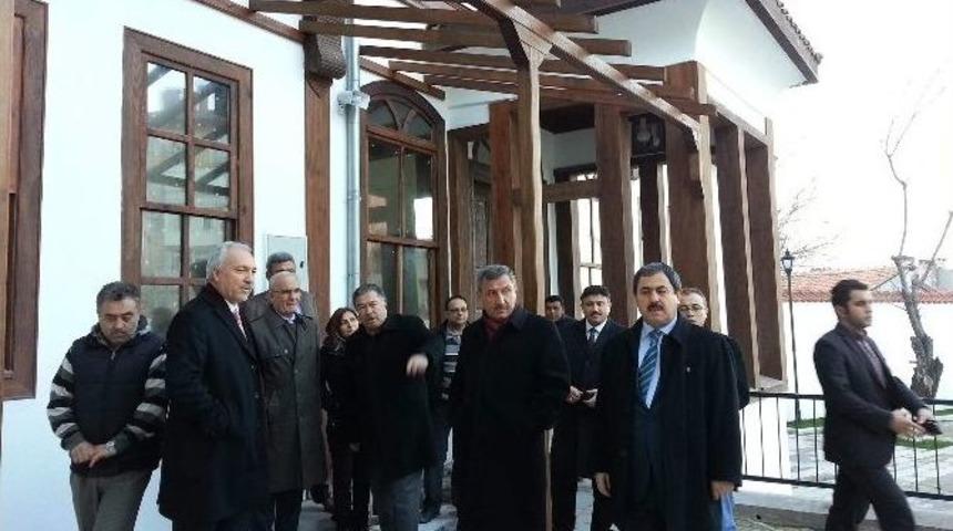 Başkan S&uuml;leyman Eser, Tarihi Kentlerin K&uuml;tahya Buluşmasına Katıldı