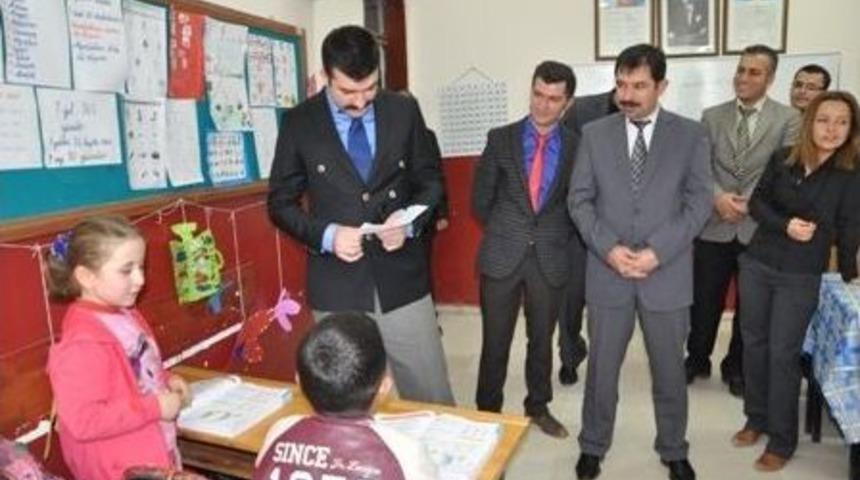 Kaymakam Sel&ccedil;uk Yosunkaya Okul Ziyaretlerinde