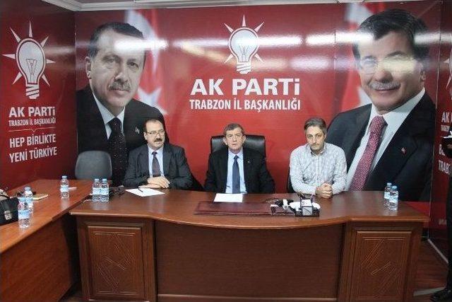 Ak Parti Yeni İl Başkanı Haydar Revi İlk Toplantısını Yaptı